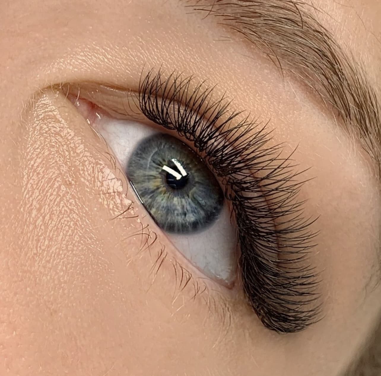 Hybrid Lashes
